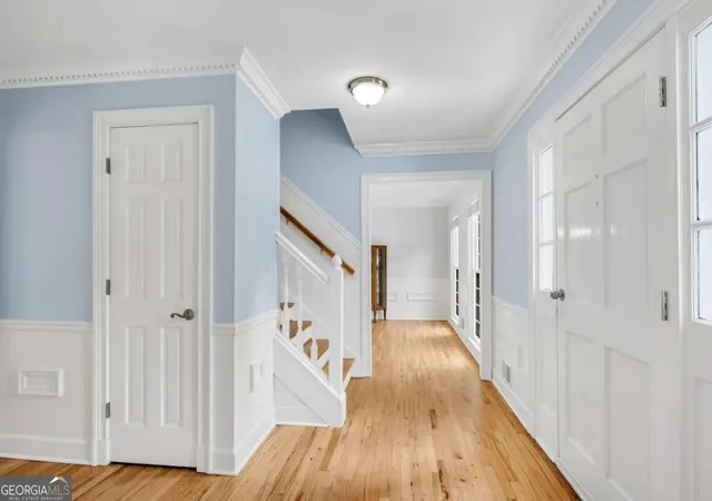 Photo 3 of Single family home for sale at 5197 Riverhill Rd Ne, Marietta, GA 30068 | MLS# 10839289 | Listing updated on 2026-09-17