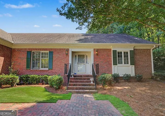 Photo 3 of Single family home for sale at 1883 Bedfordshire Ct, Decatur, GA 30033 | MLS# 10849438 | Listing updated on 2026-09-20