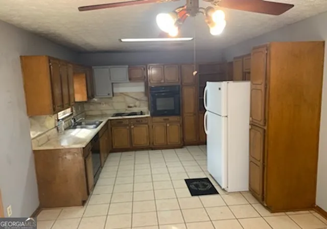 Photo 2 of Single family home for sale at 35 Triple Crown Ln, Ellenwood, GA 30294 | MLS# 10846674 | Listing updated on 2026-09-30