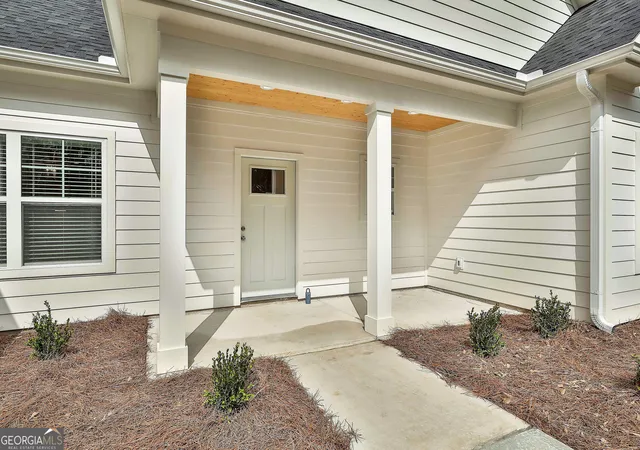 Photo 3 of Single family home for sale at 10941 Woodbury Hwy, Greenville, GA 30222 | MLS# 10847043 | Listing updated on 2026-09-30