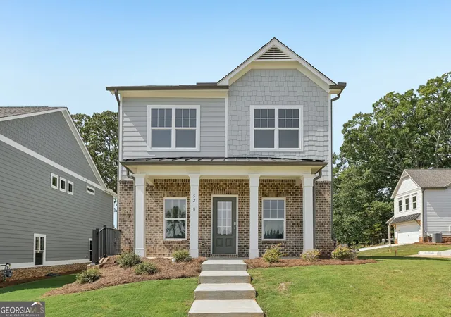 Photo 1 of Single family home for sale at 5218 Trace View Dr, Flowery Branch, GA 30542 | MLS# 10833452 | Listing updated on 2026-09-05