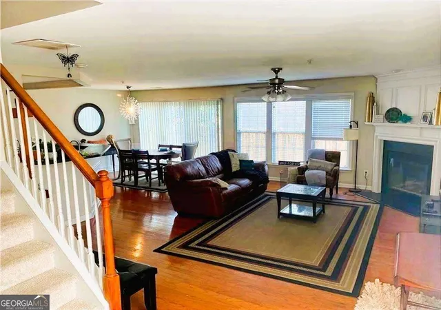 Photo 4 of Townhouse for sale at 294 Balaban Cir, Woodstock, GA 30188 | MLS# 10837609 | Listing updated on 2026-09-15
