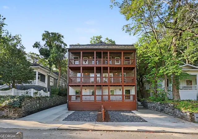Photo 2 of Single family home for sale at 371 5th Street Ne, Atlanta, GA 30308 | MLS# 10847571 | Listing updated on 2026-09-17