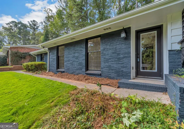 Photo 2 of Single family home for sale at 2616 Hawthorne Dr Ne, Atlanta, GA 30345 | MLS# 10842465 | Listing updated on 2026-10-09