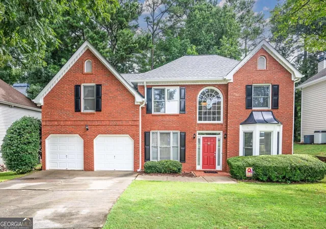 Photo 3 of Single family home for sale at 2140 Soft Pine Ln, Acworth, GA 30102 | MLS# 10843944 | Listing updated on 2026-10-11