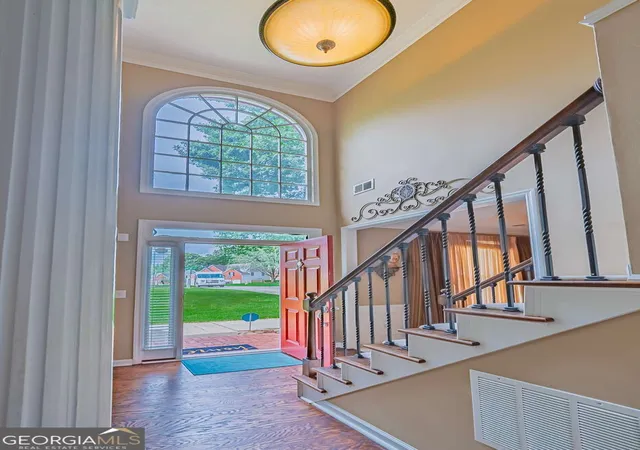 Photo 4 of Single family home for sale at 2140 Soft Pine Ln, Acworth, GA 30102 | MLS# 10843944 | Listing updated on 2026-10-30