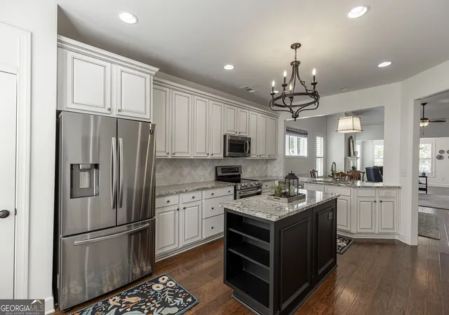 Photo 3 of Single family home for sale at 3522 Blue Cypress Cvs, Gainesville, GA 30504 | MLS# 10831601 | Listing updated on 2026-09-23
