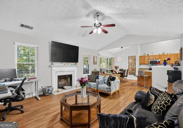 Photo 2 of Single family home for sale at 4692 Devencrest Ln, Buford, GA 30519 | MLS# 10847004 | Listing updated on 2026-09-30