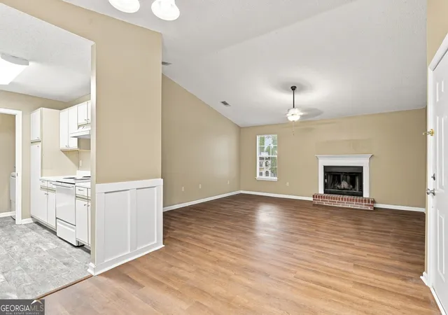 Photo 3 of Multi family home for sale at 2092 S Sherwood Dr #K-96, Valdosta, GA 31602 | MLS# 10842197 | Listing updated on 2026-09-22