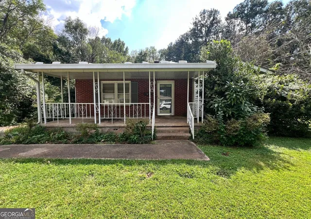 Photo 2 of Single family home for sale at 1026 Magbee Dr Se, Smyrna, GA 30080 | MLS# 10846633 | Listing updated on 2026-10-09