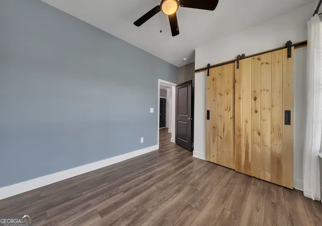 Photo 4 of Single family home for sale at 196 Hickory Blfs Pkwy, Canton, GA 30114 | MLS# 10838259 | Listing updated on 2026-09-24