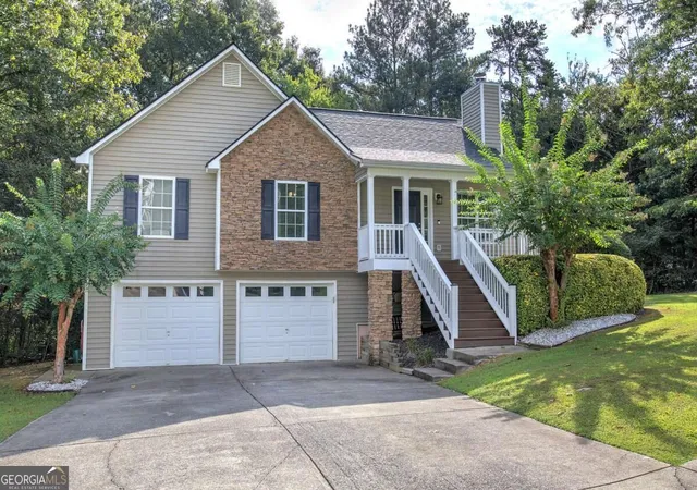 Photo 1 of Single family home for sale at 13 Knight Dr, Adairsville, GA 30103 | MLS# 10847915 | Listing updated on 2026-10-01