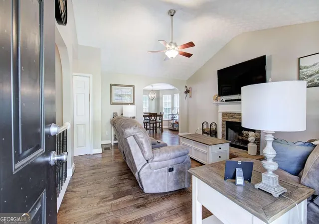 Photo 4 of Single family home for sale at 13 Knight Dr, Adairsville, GA 30103 | MLS# 10847915 | Listing updated on 2026-10-01