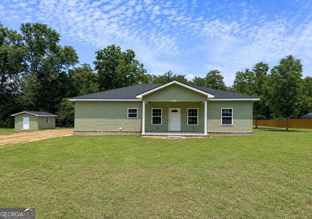 Photo 2 of Single family home for sale at 16831 Ga Hwy 169, Glennville, GA 30427 | MLS# 10812909 | Listing updated on 2026-09-19
