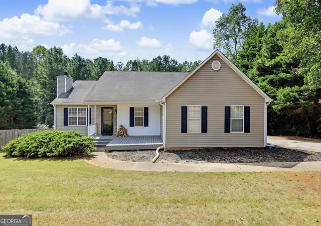 Photo 1 of Single family home for sale at 830 Riverwood Dr, Monroe, GA 30655 | MLS# 10851384 | Listing updated on 2026-10-07