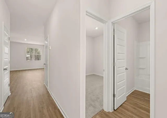 Photo 2 of Single family home for sale at 352 Bristol Blvd, Winder, GA 30680 | MLS# 10878398 | Listing updated on 2026-10-26