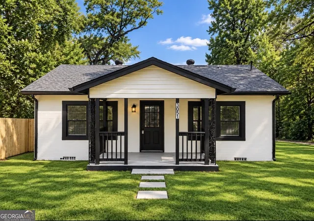 Photo 2 of Single family home for sale at 3051 Oakdale Ave, Macon, GA 31204 | MLS# 10851265 | Listing updated on 2026-10-05