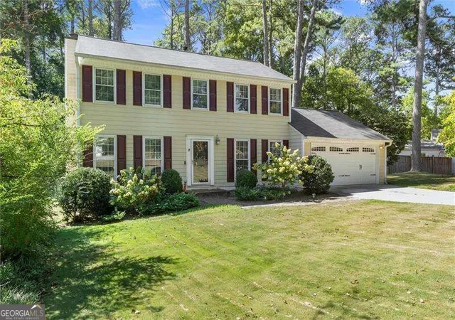 Photo 1 of Single family home for sale at 410 Wall St, Marietta, GA 30068 | MLS# 10844154 | Listing updated on 2026-09-18