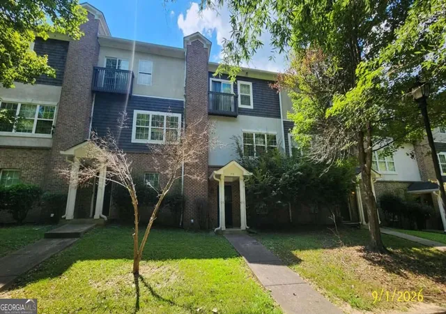 Photo 2 of Townhouse for sale at 1476 Talia Wood Cir Nw, Atlanta, GA 30314 | MLS# 10845176 | Listing updated on 2026-09-26