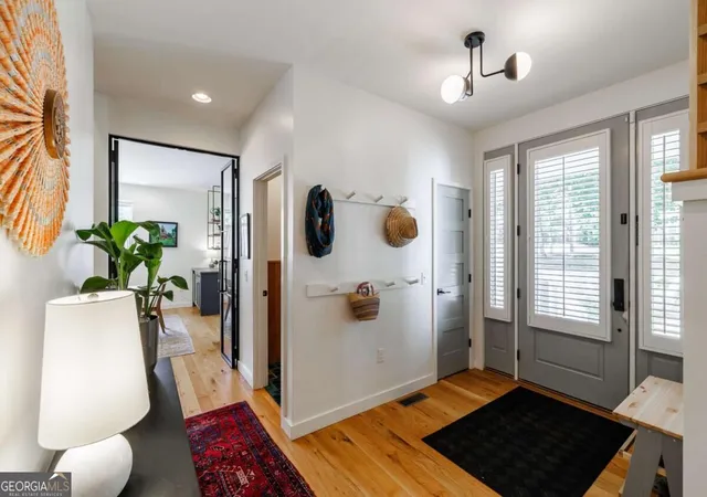 Photo 4 of Single family home for sale at 610 Holman Ave, Athens, GA 30606 | MLS# 10837131 | Listing updated on 2026-09-14