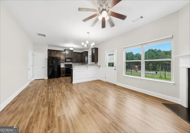 Photo 3 of Single family home for sale at 256 Leland Ln, Mcdonough, GA 30253 | MLS# 10851929 | Listing updated on 2026-10-07