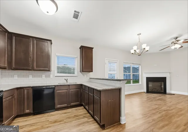 Photo 4 of Single family home for sale at 256 Leland Ln, Mcdonough, GA 30253 | MLS# 10851929 | Listing updated on 2026-10-07