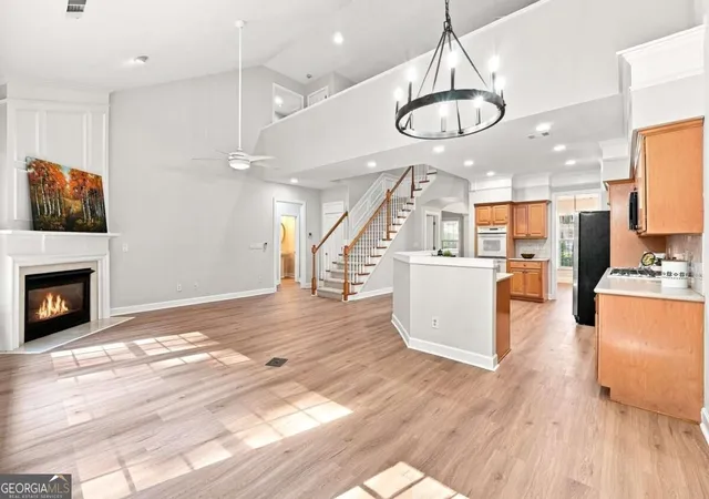 Photo 2 of Townhouse for sale at 10 Hemingbrough Way, Johns Creek, GA 30022 | MLS# 10841314 | Listing updated on 2026-09-08