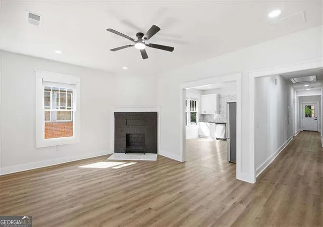 Photo 3 of Single family home for sale at 513 Atwood St SW, Atlanta, GA 30310 | MLS# 10877268 | Listing updated on 2026-10-27