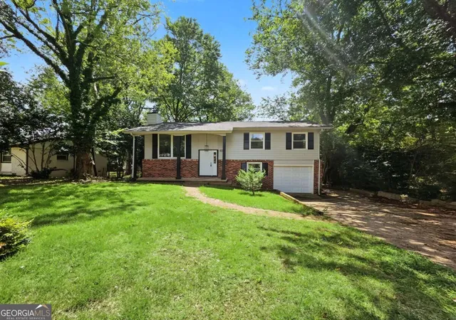 Photo 2 of Single family home for sale at 4339 Sasanqua Ct, Tucker, GA 30084 | MLS# 10838720 | Listing updated on 2026-09-16