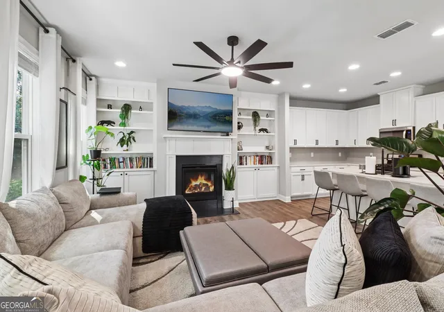 Photo 2 of Townhouse for sale at 1857 Belmore St Se, Smyrna, GA 30080 | MLS# 10843417 | Listing updated on 2026-09-17