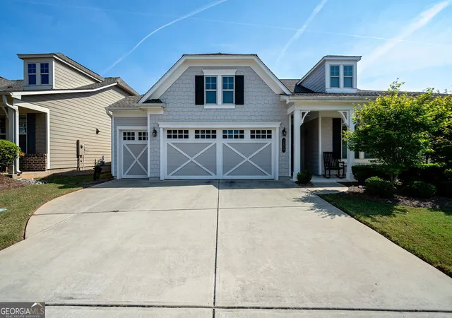 Photo 1 of Sale Pending at 252 Silver Maple Ct, Peachtree City, GA 30269 | MLS# 10848027 | Listing updated on 2026-10-15
