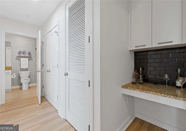 Photo 4 of Condo for sale at 3300 Windy Ridge Pkwy Se #1005, Atlanta, GA 30339 | MLS# 10830472 | Listing updated on 2026-09-27