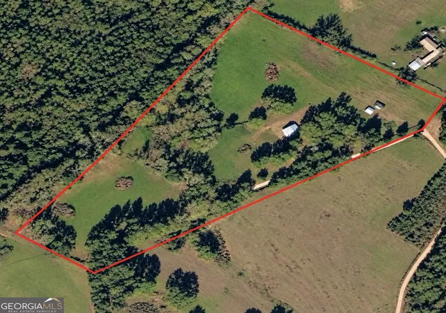Photo 2 of Single family home for sale at 545 County Rd 437, Graham, AL 36263 | MLS# 10846074 | Listing updated on 2026-09-28