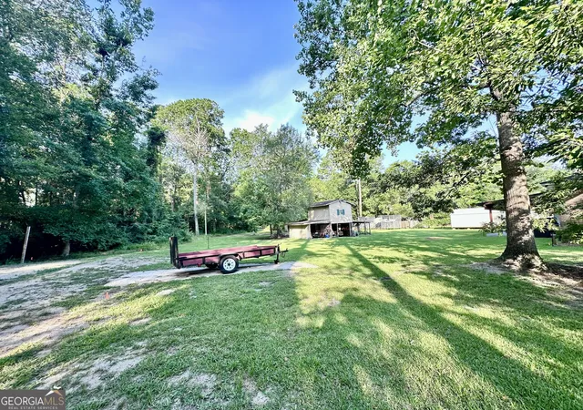 Photo 4 of Single family home for sale at 94 E Bruce St, Mc Rae Helena, GA 31055 | MLS# 10875510 | Listing updated on 2026-10-28