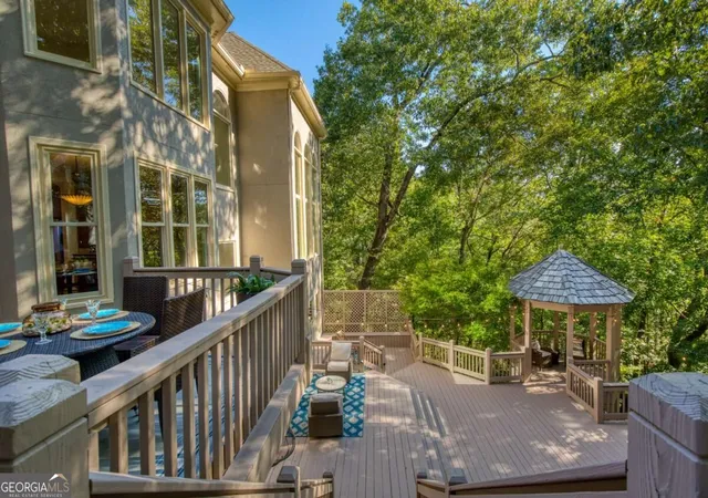 Photo 3 of Mansion for sale at 8370 Sentinae Chase Dr, Roswell, GA 30076 | MLS# 10851196 | Listing updated on 2026-10-06