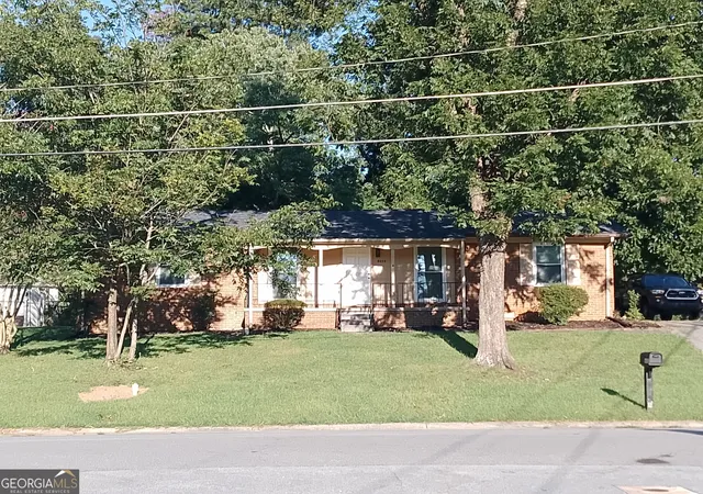 Photo 2 of Single family home for sale at 6458 Monica Dr, Morrow, GA 30260 | MLS# 10837132 | Listing updated on 2026-09-02