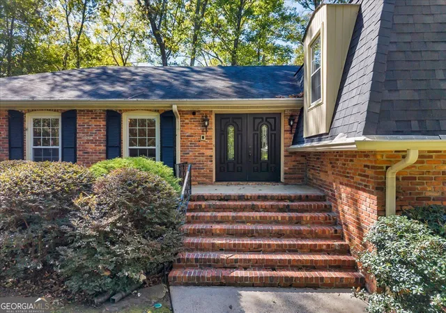 Photo 3 of Single family home for sale at 532 Sioux Dr, Macon, GA 31210 | MLS# 10880789 | Listing updated on 2026-10-29
