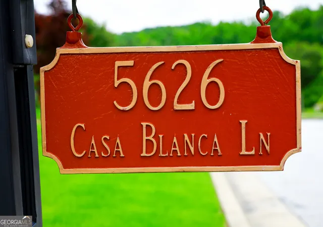 Photo 2 of Single family home for sale at 5626 Casa Blanca Ln, Atlanta, GA 30331 | MLS# 10764942 | Listing updated on 2026-09-14
