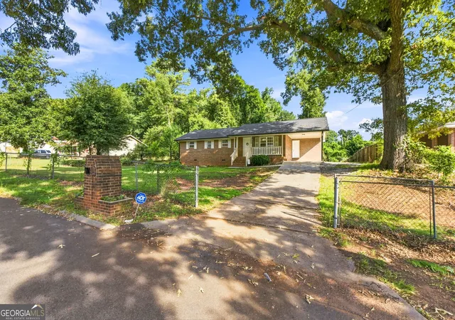 Photo 24 of Single family home for sale at 329 Dale Dr, Griffin, GA 30223 | MLS# 10835219 | Listing updated on 2026-09-13