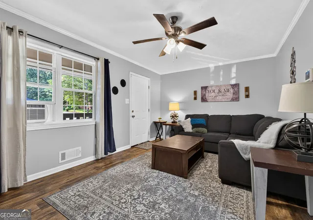Photo 4 of Single family home for sale at 329 Dale Dr, Griffin, GA 30223 | MLS# 10835219 | Listing updated on 2026-09-13