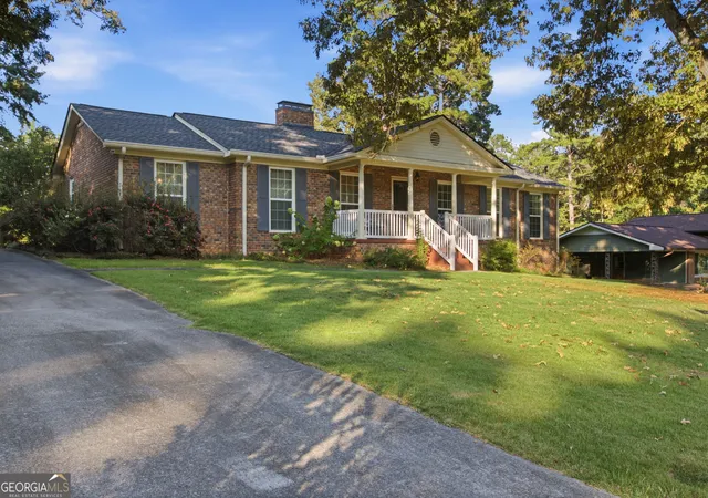 Photo 21 of Single family home for sale at 98 Beechwwod Blvd, Toccoa, GA 30577 | MLS# 10775833 | Listing updated on 2026-09-13