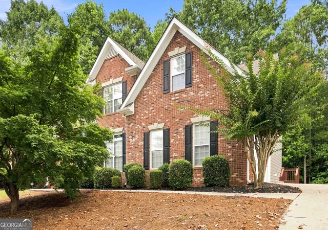 Photo 2 of Single family home for sale at 4676 Hartwell Dr, Douglasville, GA 30135 | MLS# 10842262 | Listing updated on 2026-09-15
