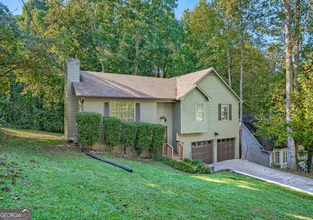Photo 2 of Single family home for sale at 6213 Stoney Cvs, Austell, GA 30168 | MLS# 10873568 | Listing updated on 2026-10-29