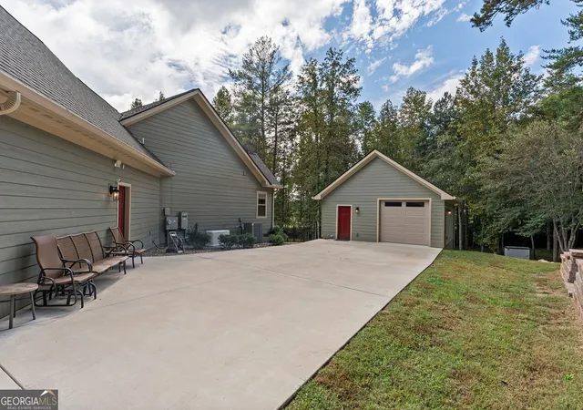 Photo 1 of Single family home for sale at 252 Yonah Way, Blairsville, GA 30512 | MLS# 10868914 | Listing updated on 2026-10-29