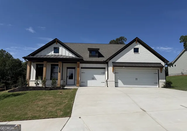 Photo 1 of Single family home for sale at 626 Gadwall Cir, Jefferson, GA 30549 | MLS# 10843667 | Listing updated on 2026-10-06