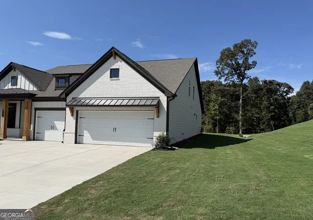 Photo 3 of Single family home for sale at 626 Gadwall Cir, Jefferson, GA 30549 | MLS# 10843667 | Listing updated on 2026-10-06