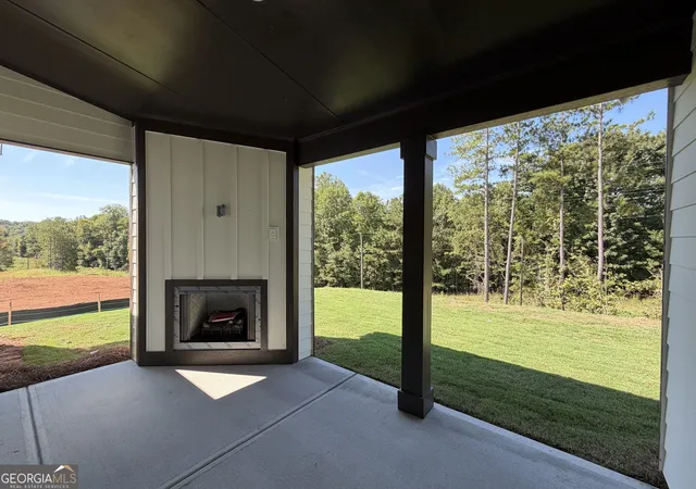 Photo 3 of Single family home for sale at 626 Gadwall Cir, Jefferson, GA 30549 | MLS# 10843667 | Listing updated on 2026-10-09