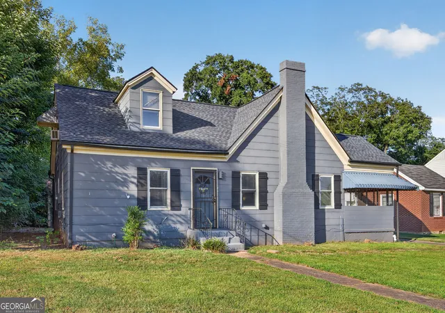 Photo 3 of Single family home for sale at 6866 Parkway Dr, Lithonia, GA 30058 | MLS# 10837186 | Listing updated on 2026-09-15