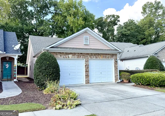 Photo 2 of Single family home for sale at 2114 Appaloosa Way, Conyers, GA 30012 | MLS# 10839558 | Listing updated on 2026-09-20