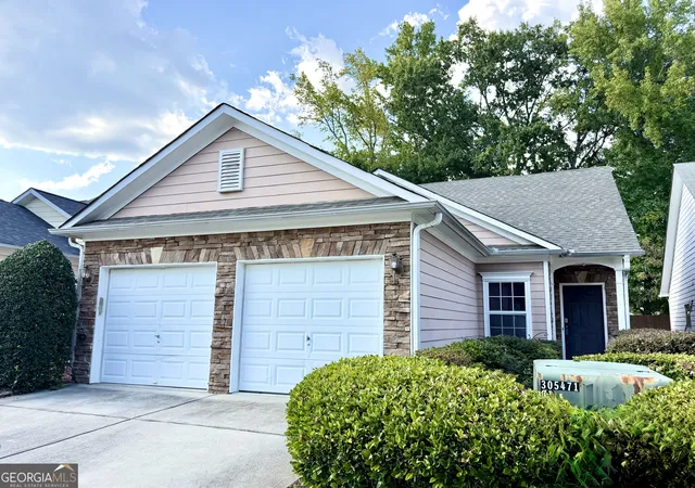 Photo 3 of Single family home for sale at 2114 Appaloosa Way, Conyers, GA 30012 | MLS# 10839558 | Listing updated on 2026-09-20